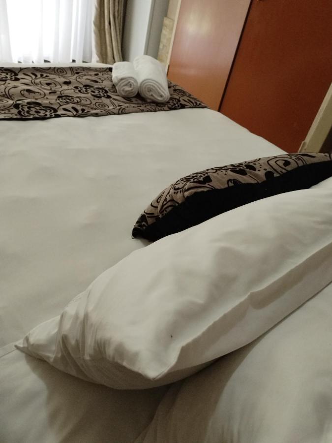 Ditsaleng Bed And Breakfast Vanderbijlpark Esterno foto